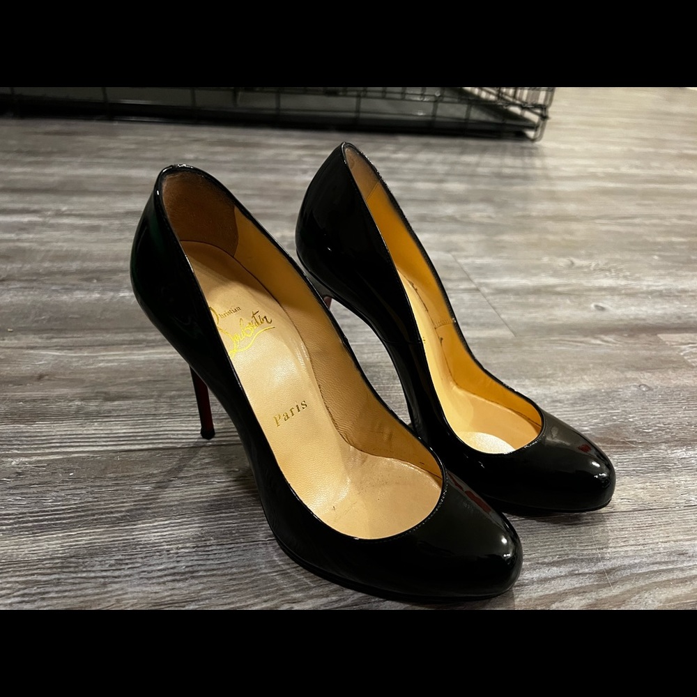 Christian Louboutin Black Fifille Patent Round Toe Classic Stiletto Pumps